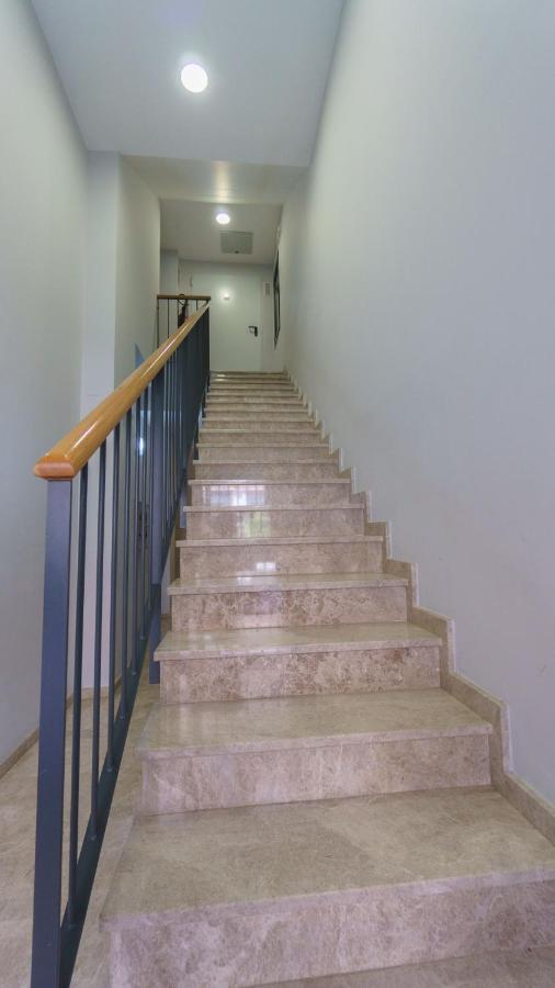 Rentalsevilla Coqueto Apartamento Con Terraza Privada Eksteriør bilde